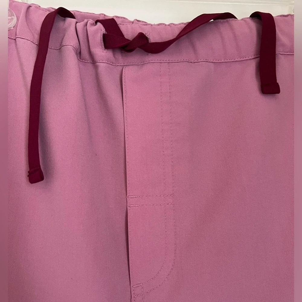 Fig Technical Collection scrub bottom in men’s size XXL. EUC